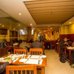 Asian Boutique Katmandú